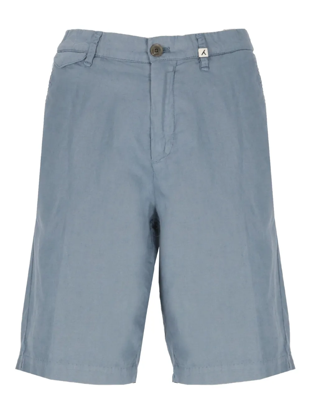 button-fastening bermuda shorts