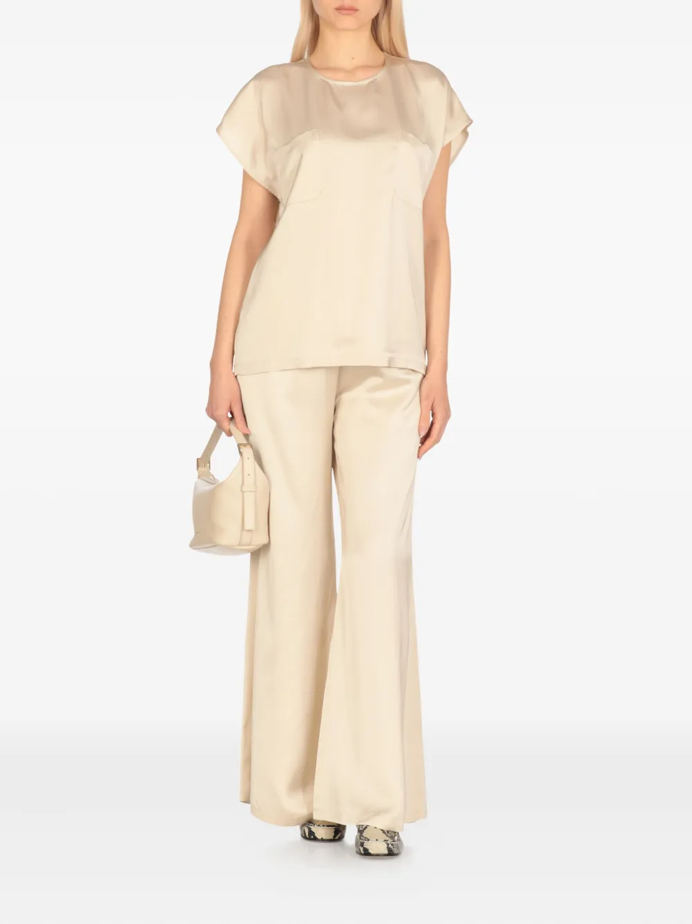 Fabiana Filippi short-sleeved patch-pocket blouse - Beige