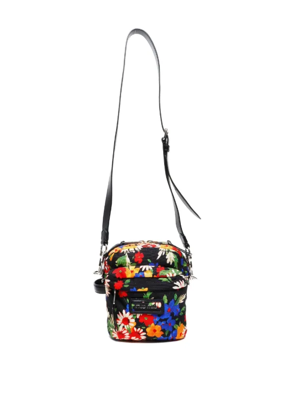 ほぼ未使用☆　miumiu archive bijou flower bag ほぼ未使用☆ miumiu archive bijou flower bag - メルカリ