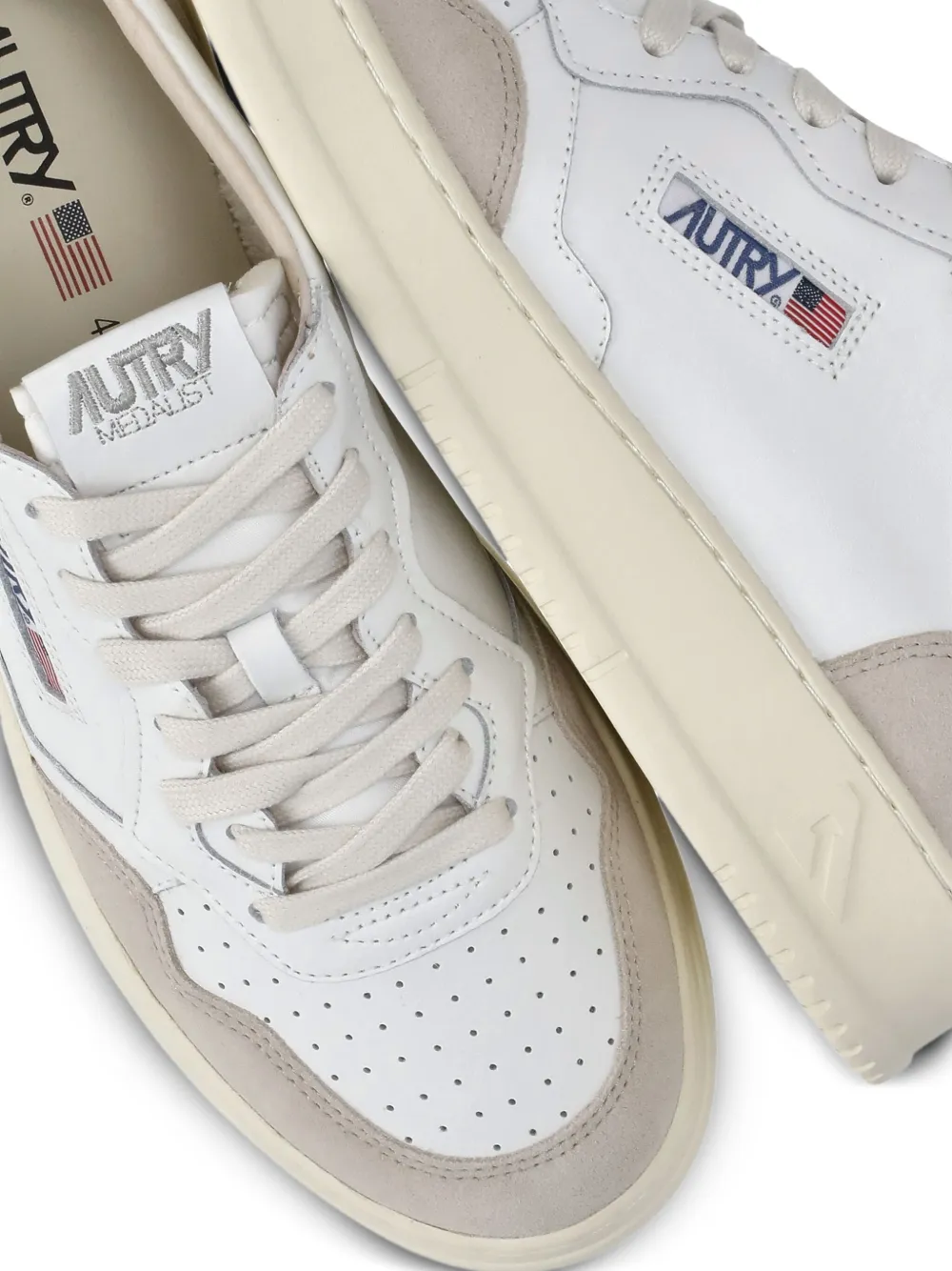 Autry leather suede sneakers White