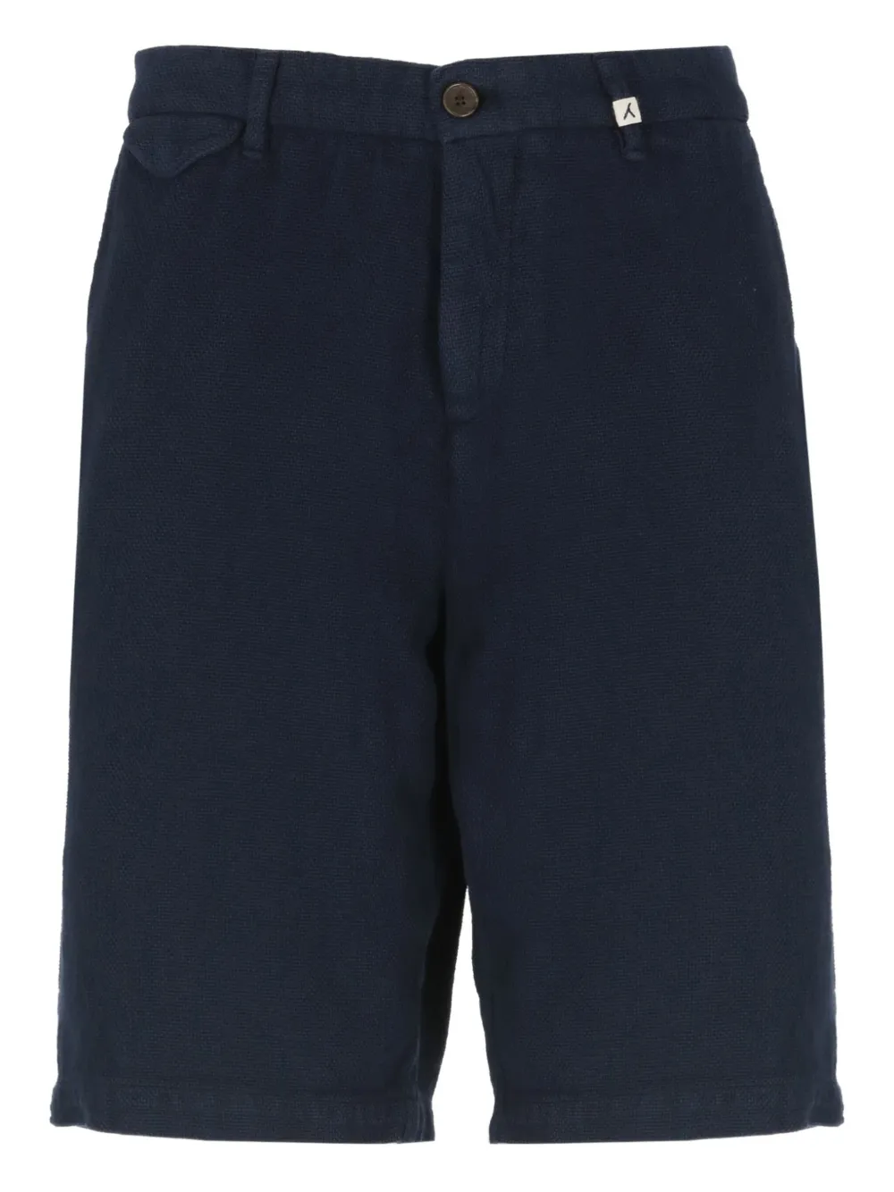 button-fastening bermuda shorts