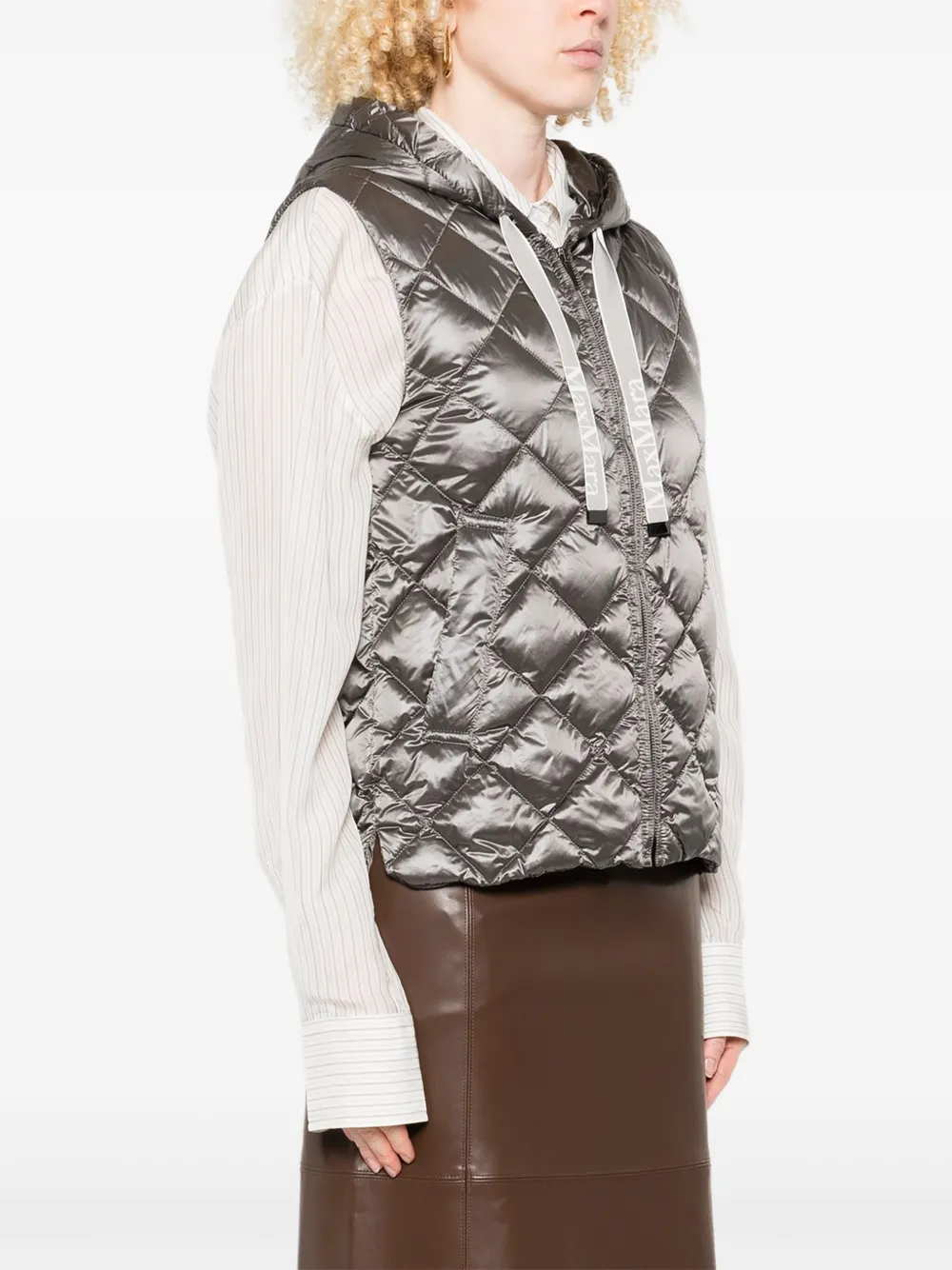 Max Mara quilted hooded gilet Grijs