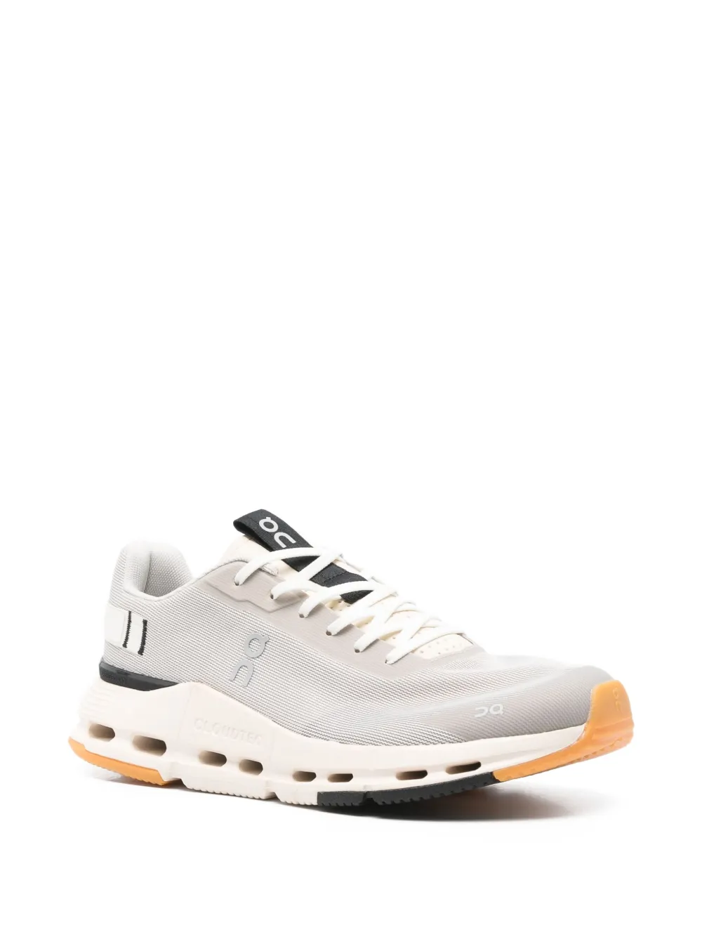 On Running Cloudnova Form 2 sneakers Neutrals