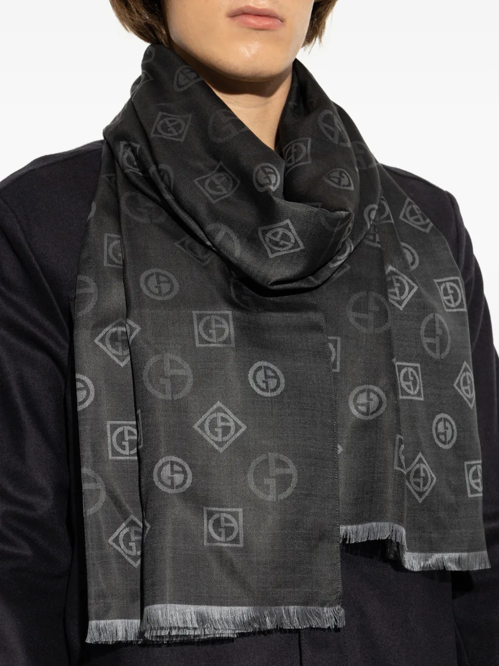Giorgio Armani Zijden sjaal Zwart