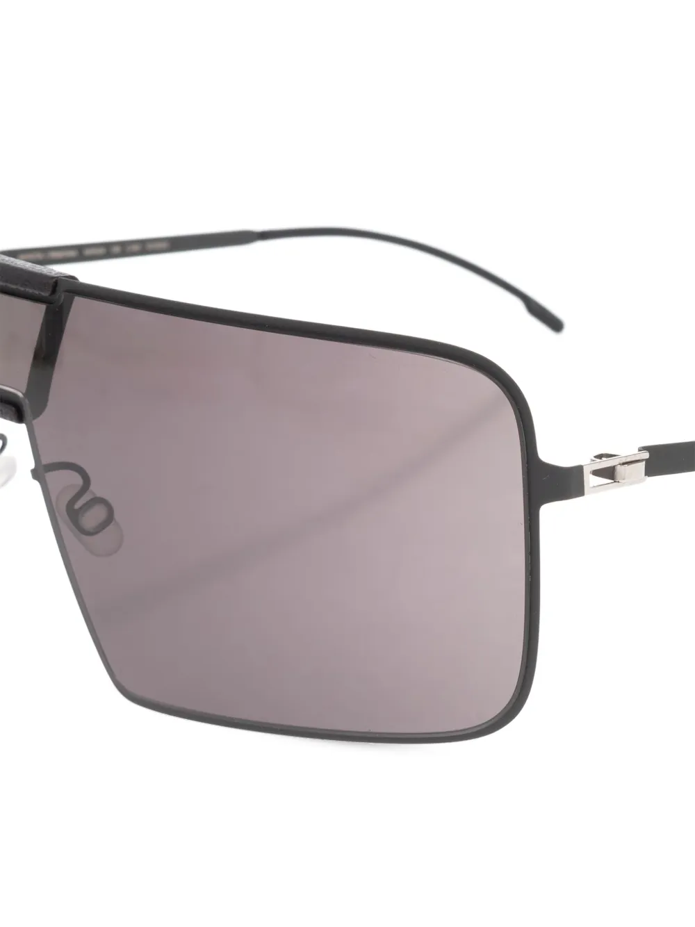Mykita Zonnebril met schild montuur Zwart