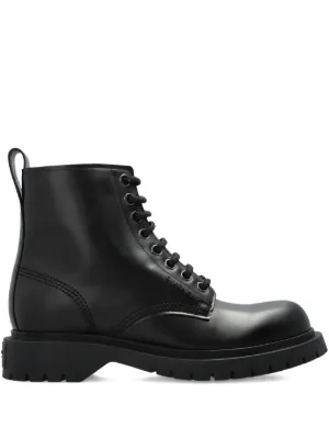 ジバンシー　ブーツ　36 Shark Lock boots wide fit in leather in - red red | Givenchy US