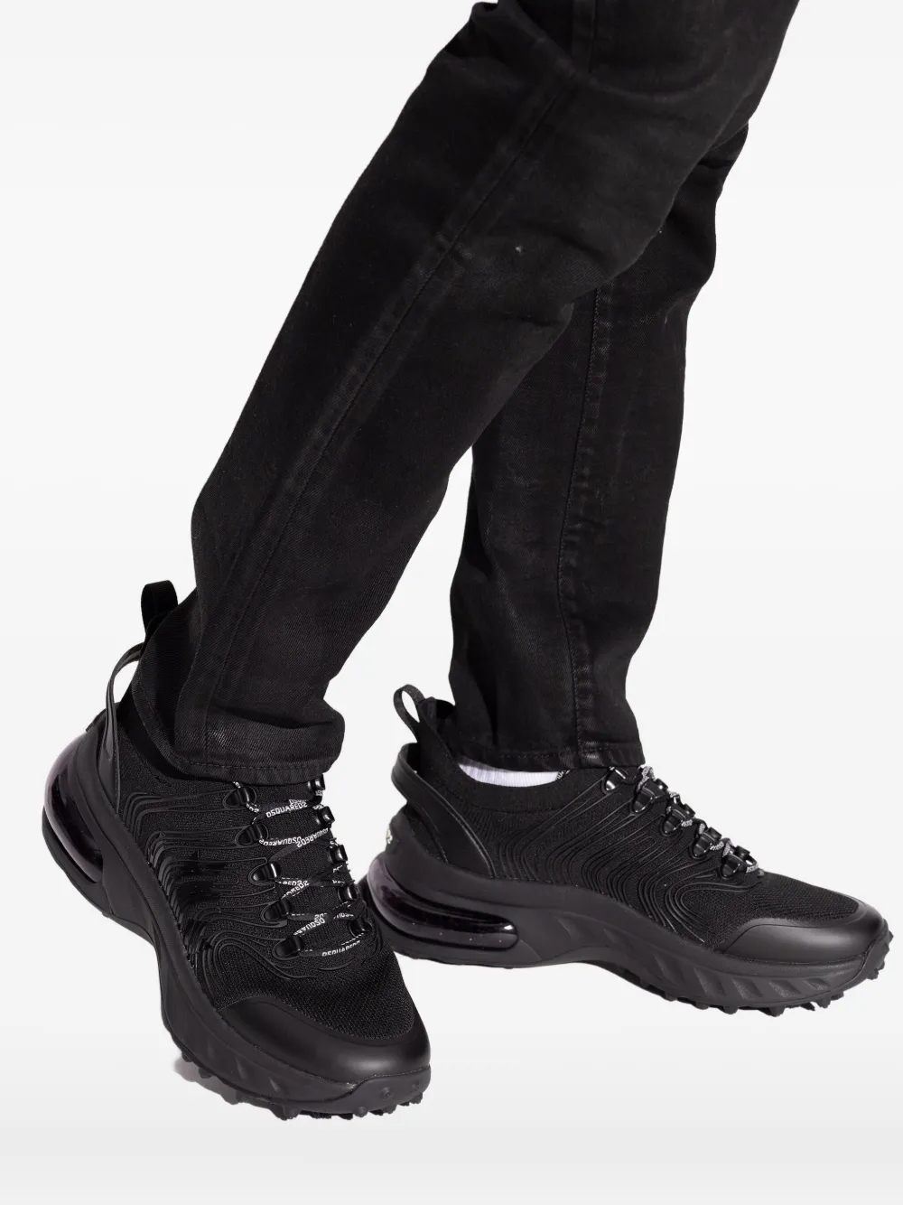 Dsquared2 Textured Lace-up Sneakers In Black