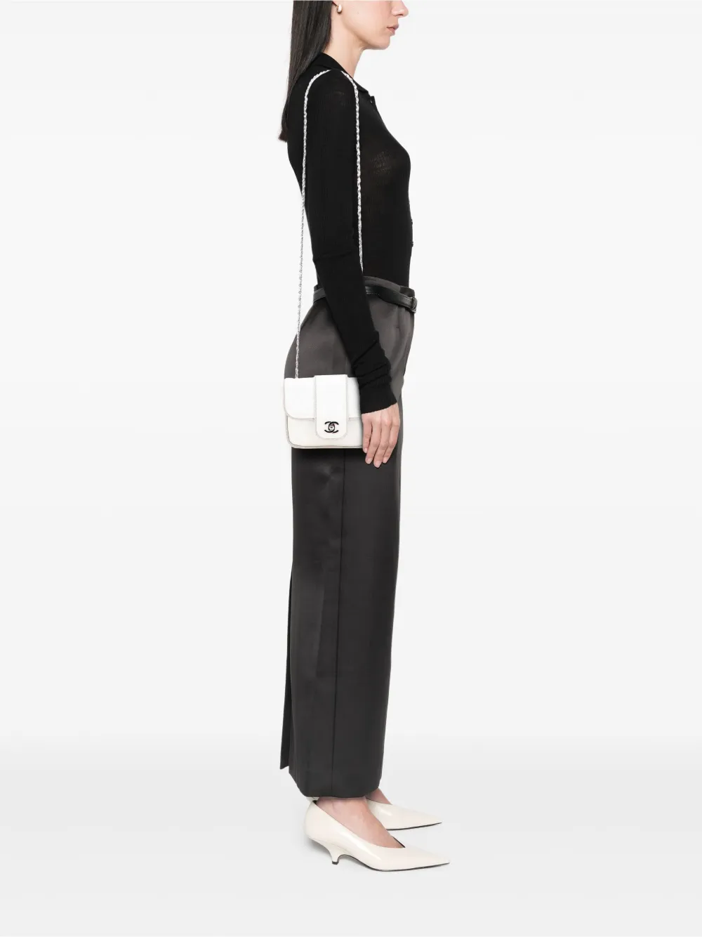 CHANEL Pre-Owned 2019 Mini Quilted Lambskin and Metallic Trim Elementary Chic Flap crossbody bag | Pre-Owned | Image 2