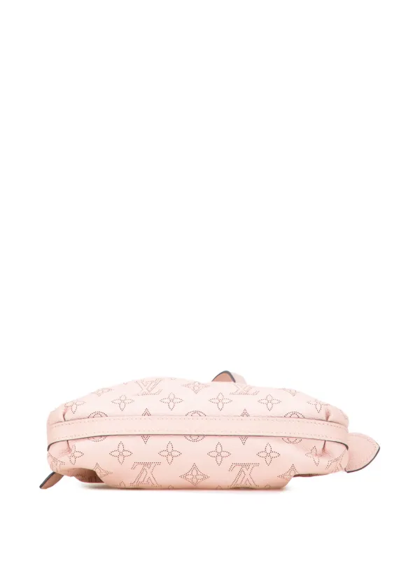 LOUIS VUITTON マヒナ スカラミニ ショルダーバッグ ピンク Louis Vuitton Pre-Owned 2020 Monogram Mahina Scala Mini Pouch