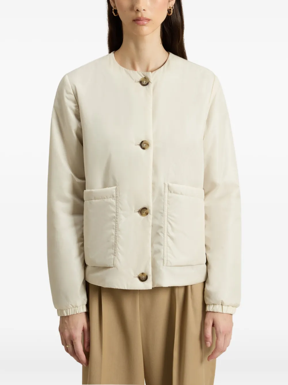 Woolrich Jack met opgestikte zak en knoopsluiting Beige