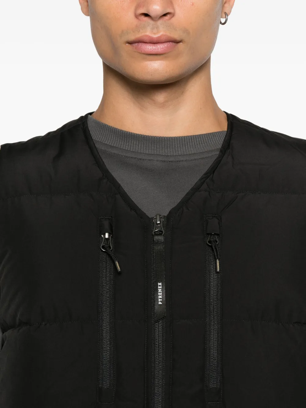Pyrenex Zip-up Sleeveless Gilet In Black