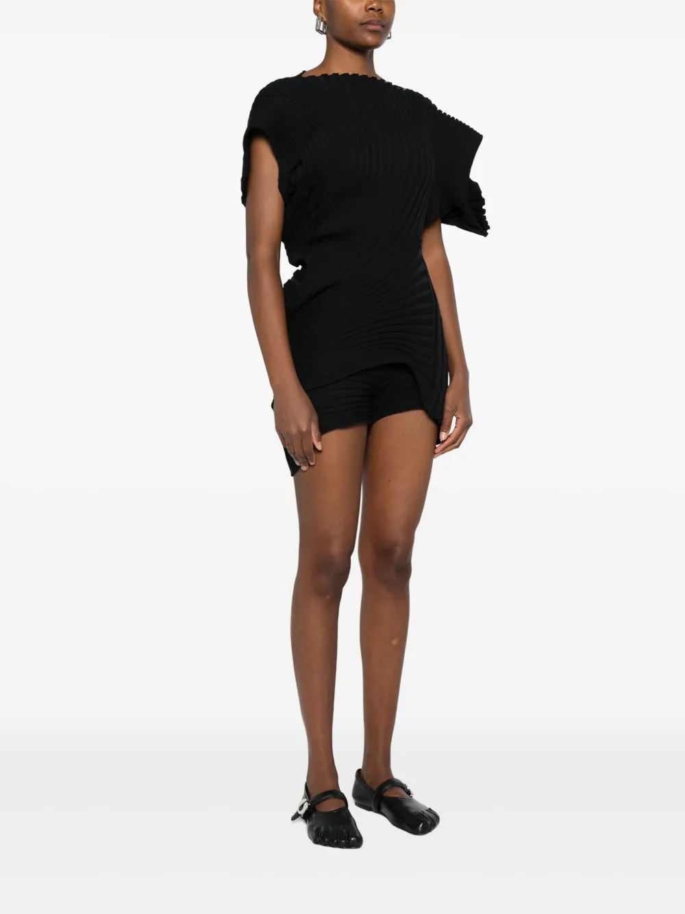 Issey Miyake (As It Is) geribbelde asymmetrische top Zwart