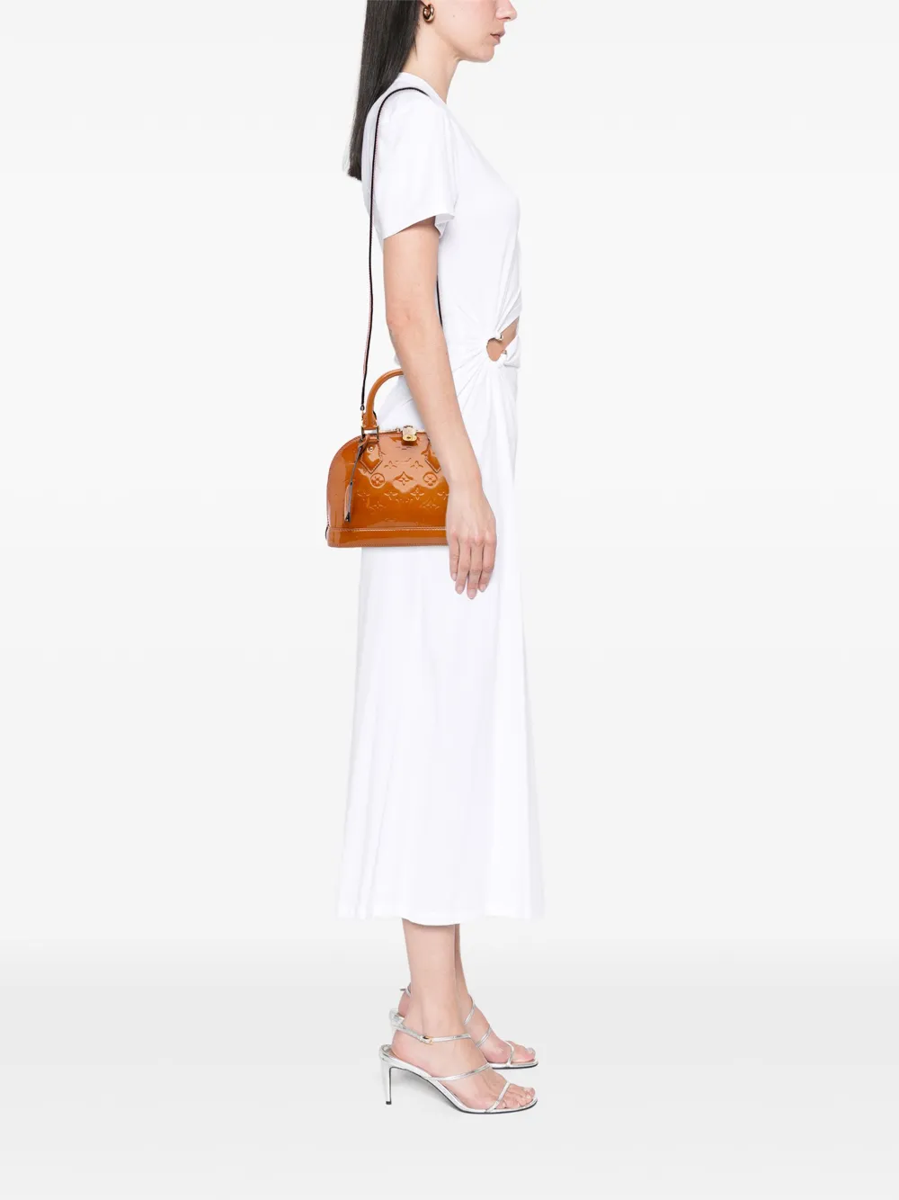 Louis Vuitton Pre-Owned 2013 Monogram Vernis Alma BB satchel | Pre-Owned | Image 2