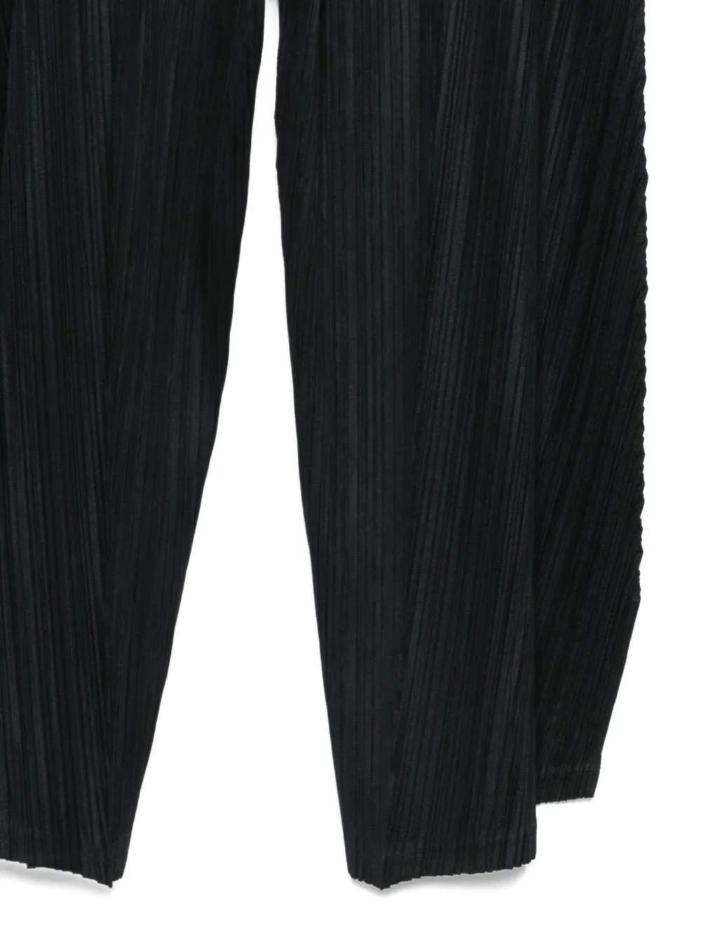 Issey Miyake Pleated Trousers In Black