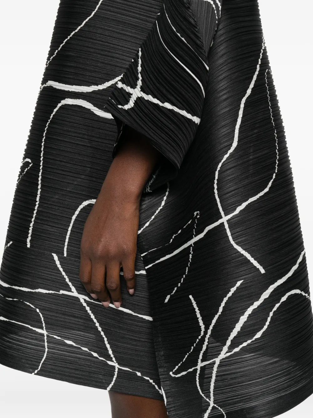 Pleats Please Issey Miyake Pause geplooide mini-jurk Zwart