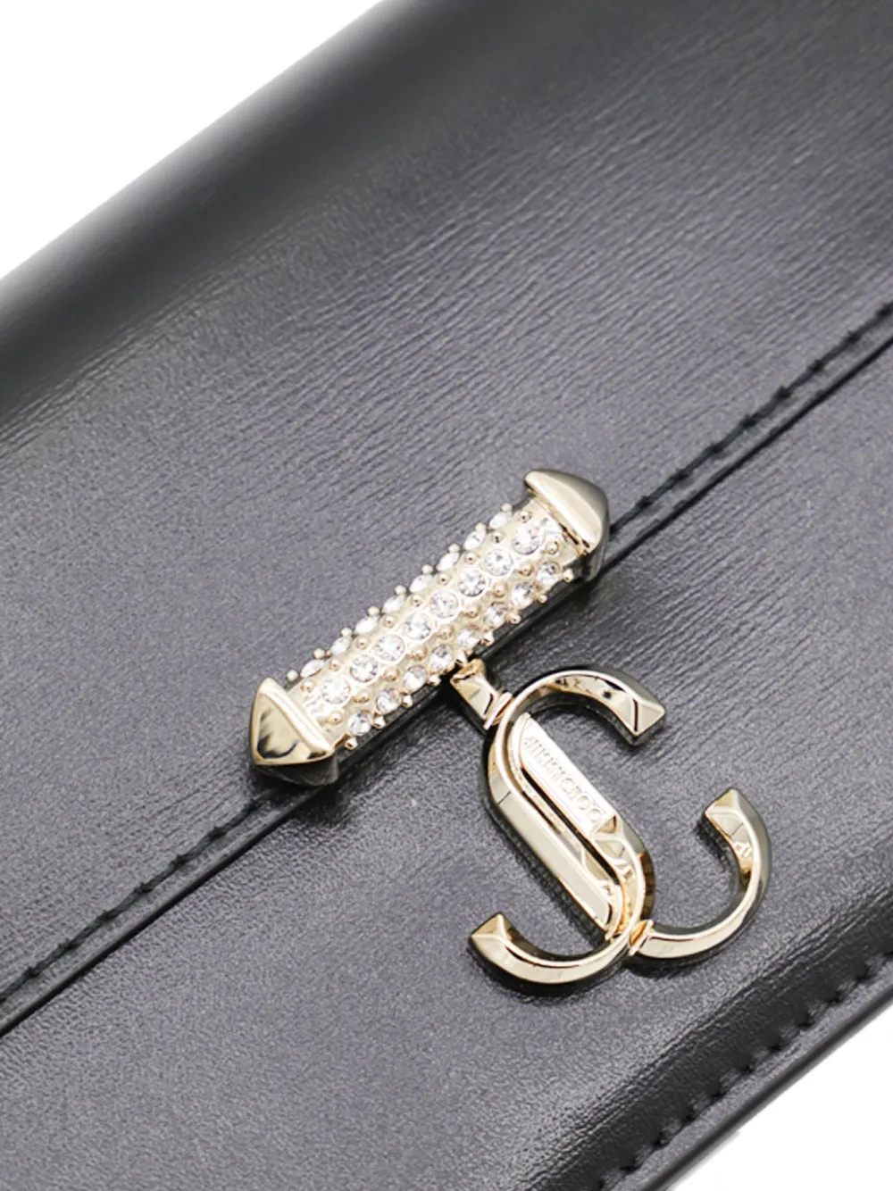 Jimmy Choo Avenue portemonnee met parelketting Zwart
