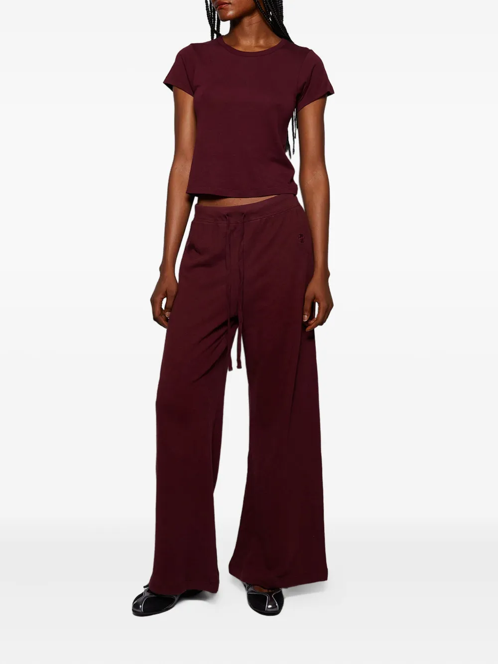 Éterne Short-sleeve T-shirt In Brown
