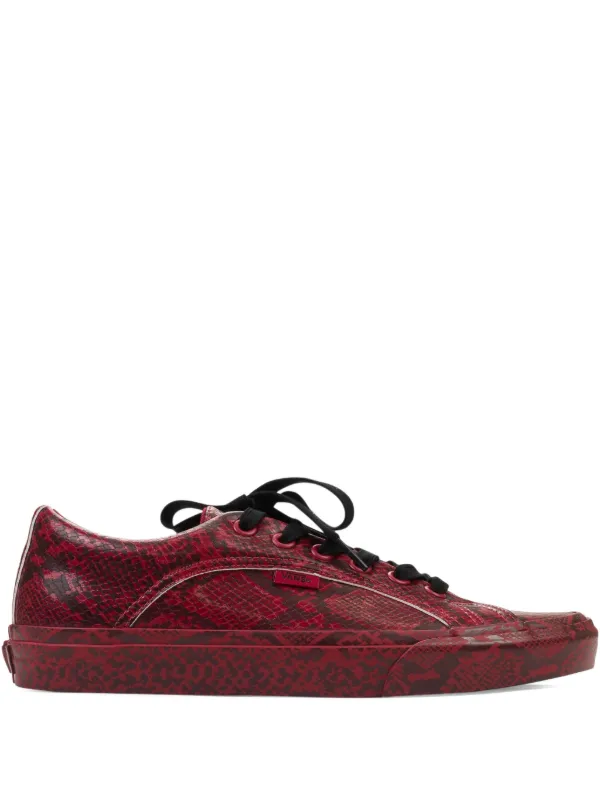 Vans x Opening Ceremony 'Lampin Red' スニーカー | レッド | FARFETCH JP