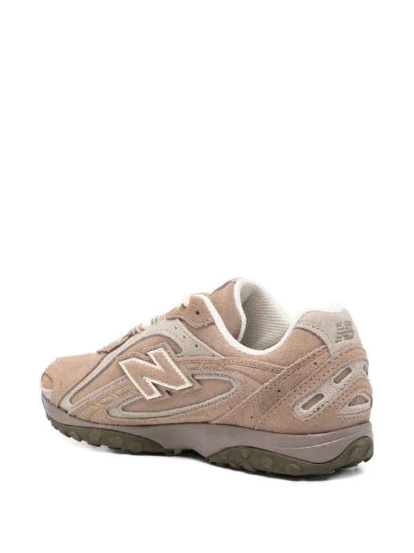 New Balance ブラウン スニーカー　204L New Balance 204L Suede Sneakers | Brown | FARFETCH CA