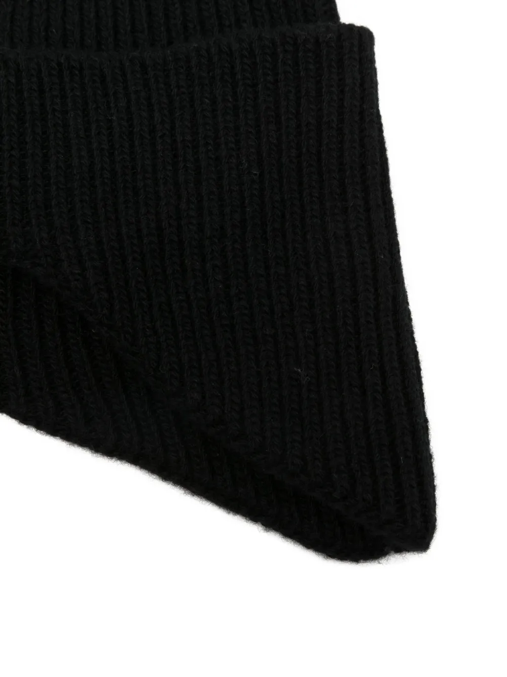 Isabel Benenato Rib-knit Beanie In Black
