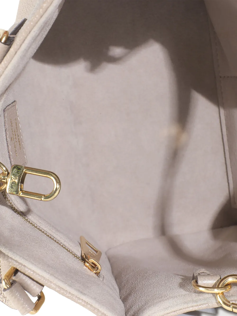 Pre-owned Louis Vuitton 2021-2023 On The Go Pm Tote Bag In Neutral