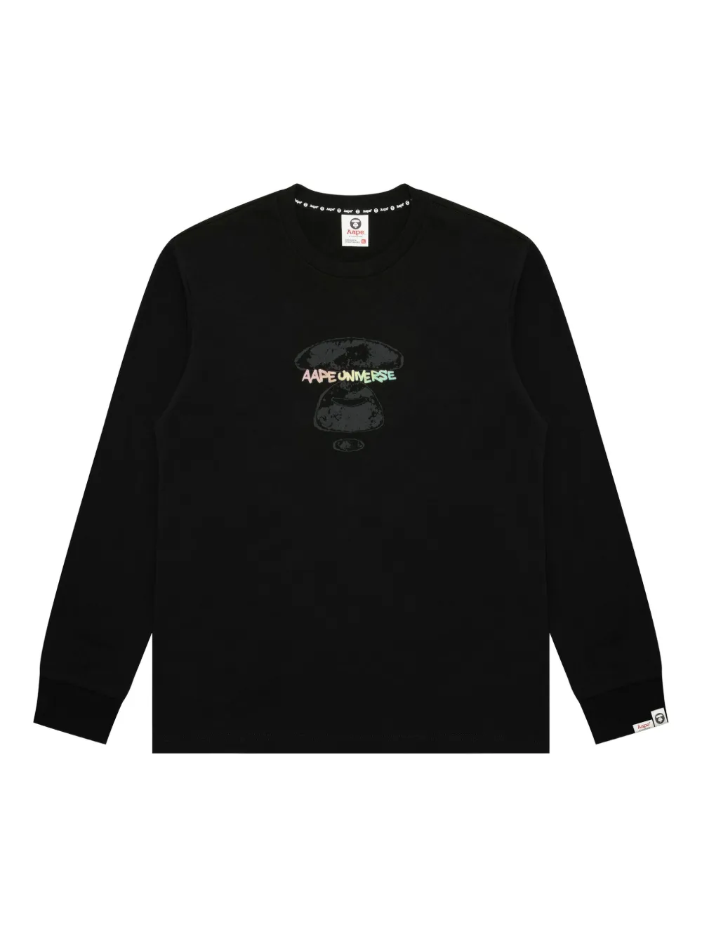 long-sleeved t-shirt