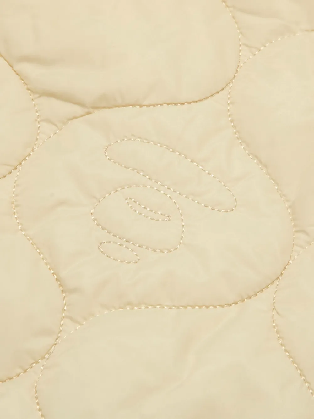 AAPE BY *A BATHING APE Jack met capuchon en logopatch Beige