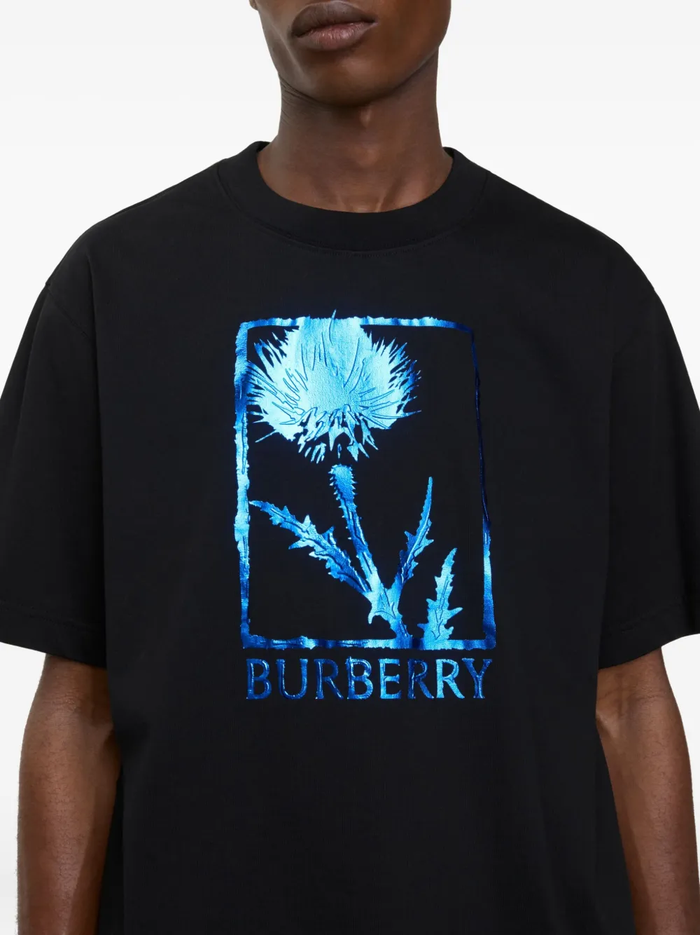 Burberry Thistle metallic-logo T-shirt | Black | FARFETCH