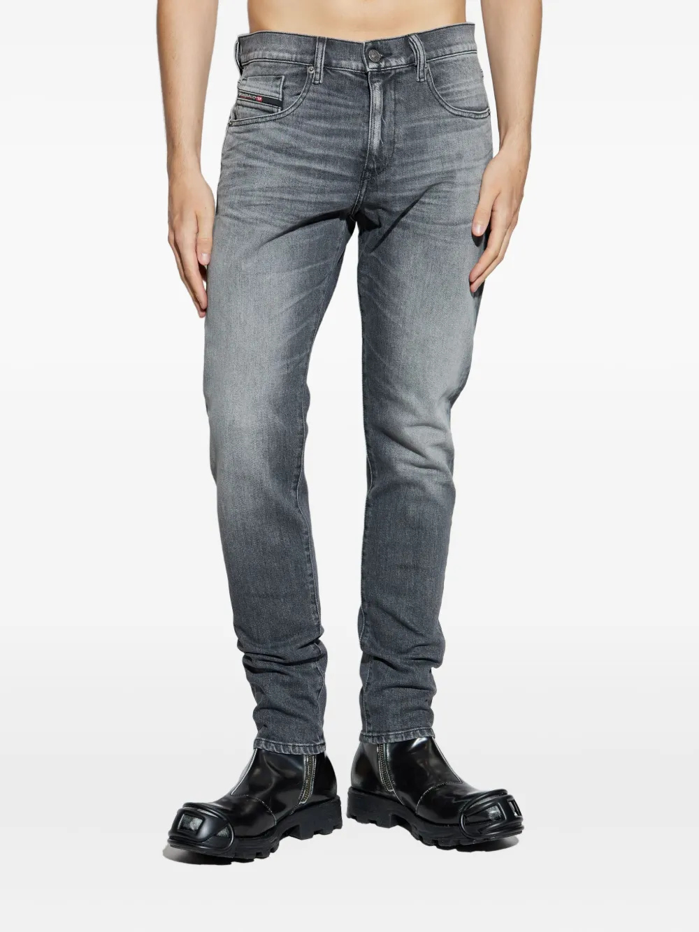 Diesel 2019 D-strukt Faded Jeans In Gray