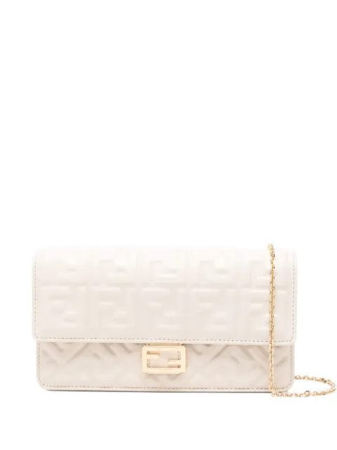 FENDI Baguette logo-plaque quilted clutch bag
