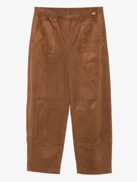 Cambio pantalones con bolsillos y paneles