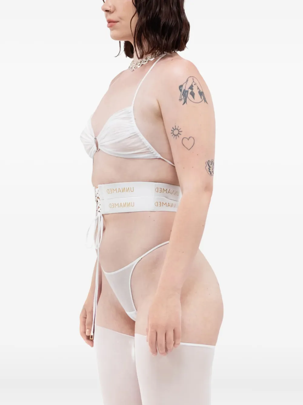 Zhilyova Dune string met ringdetail Wit