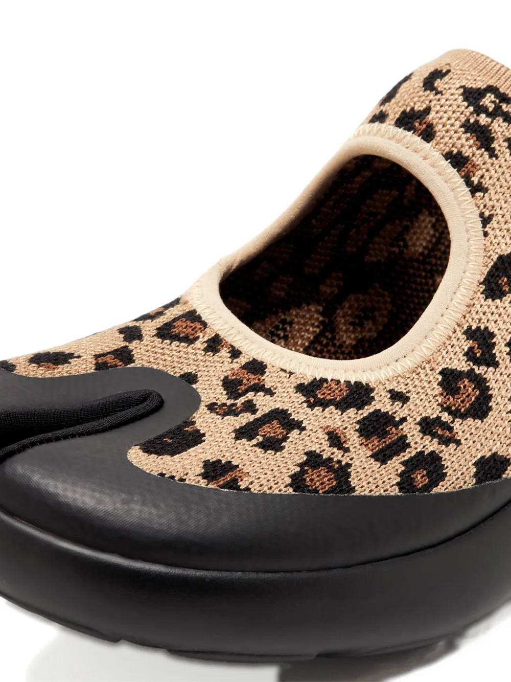 Tabi Footwear Tabi Leopard-print Flats In Brown