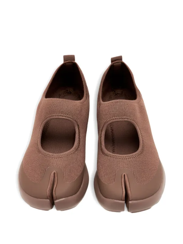 Tabi Footwear Tabi split-toe Knitted Ballet Flats | Brown | FARFETCH