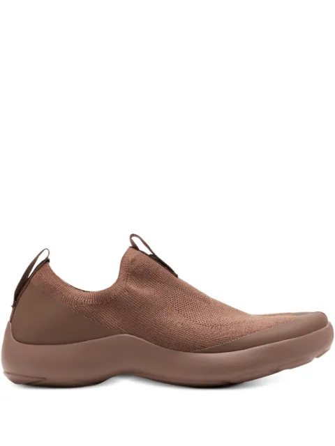 Tabi Footwear Slip-On-Sneakers
