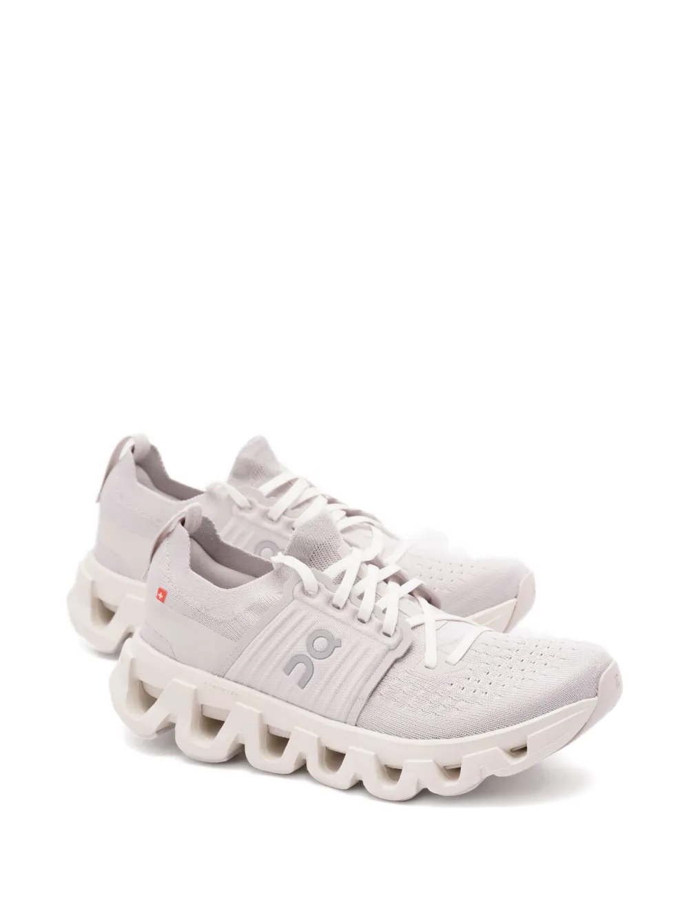 On Running Cloudswift 4 sneakers Neutrals