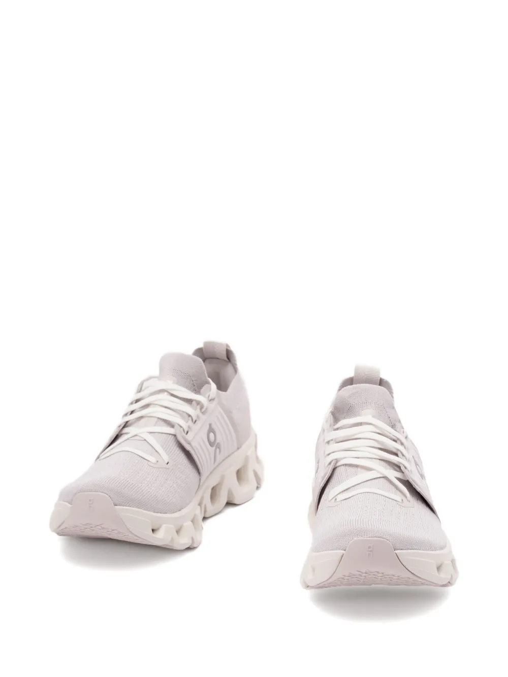 On Running Cloudswift 4 sneakers Neutrals