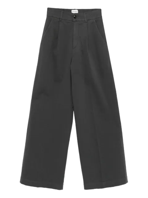 TRUE AVENUE pleated trousers