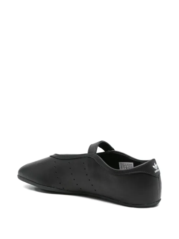 Adidas Stan Smith Lo Pro Sneakers | Black | FARFETCH