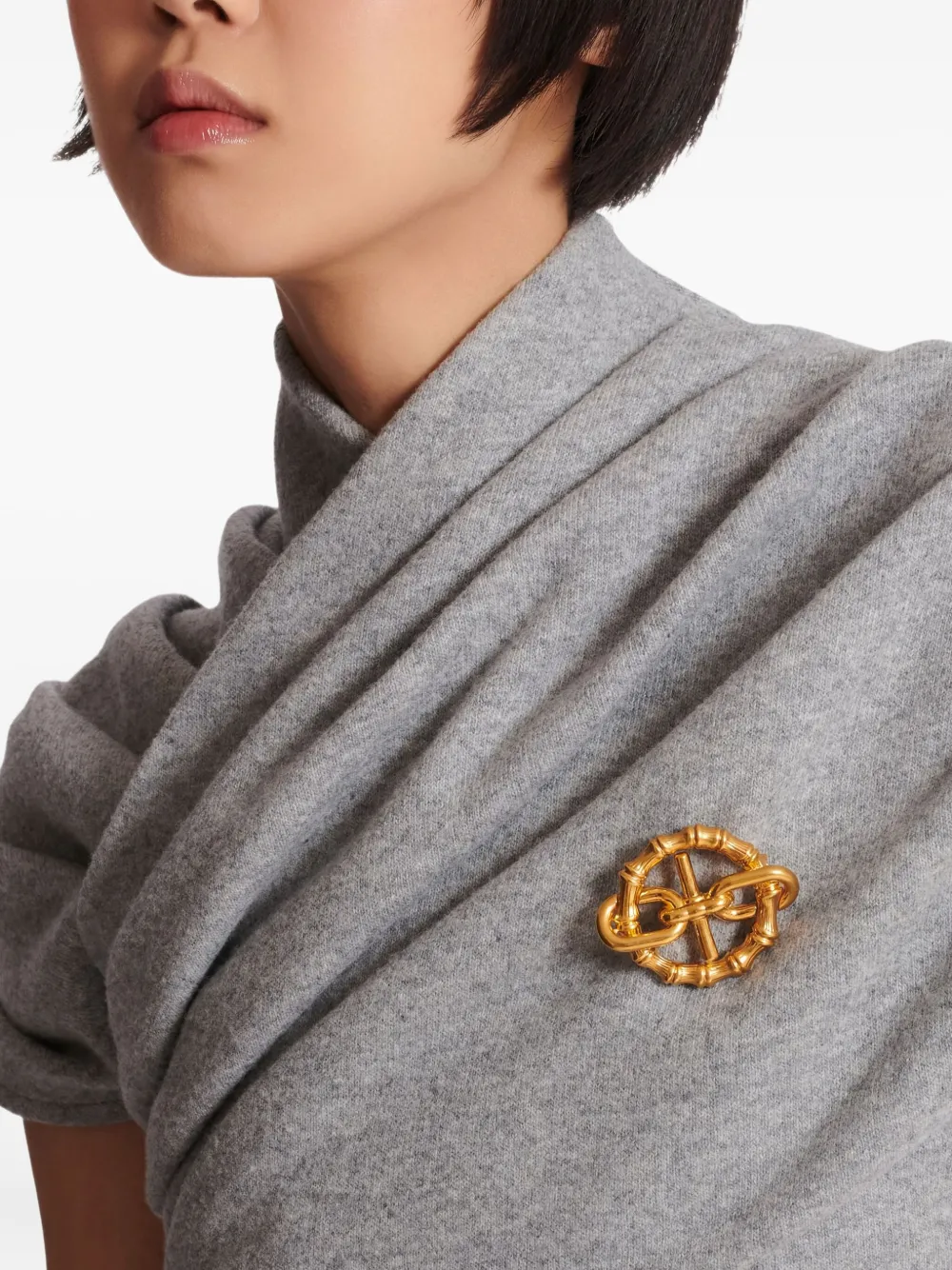 Balmain Bamboe broche met ketting - Goud