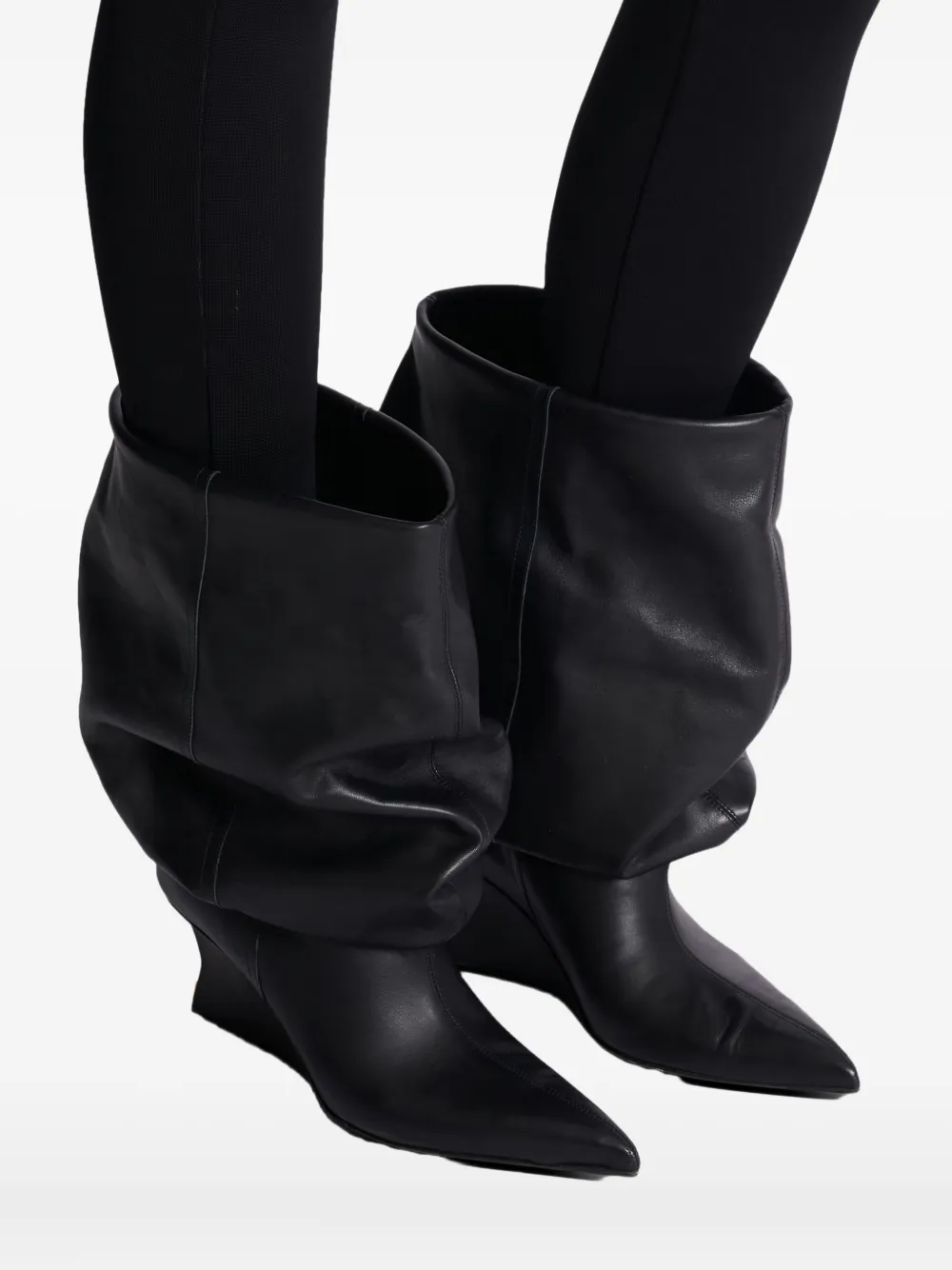 Balmain 75 mm soepelvallende enkellaarzen met sleehak Zwart