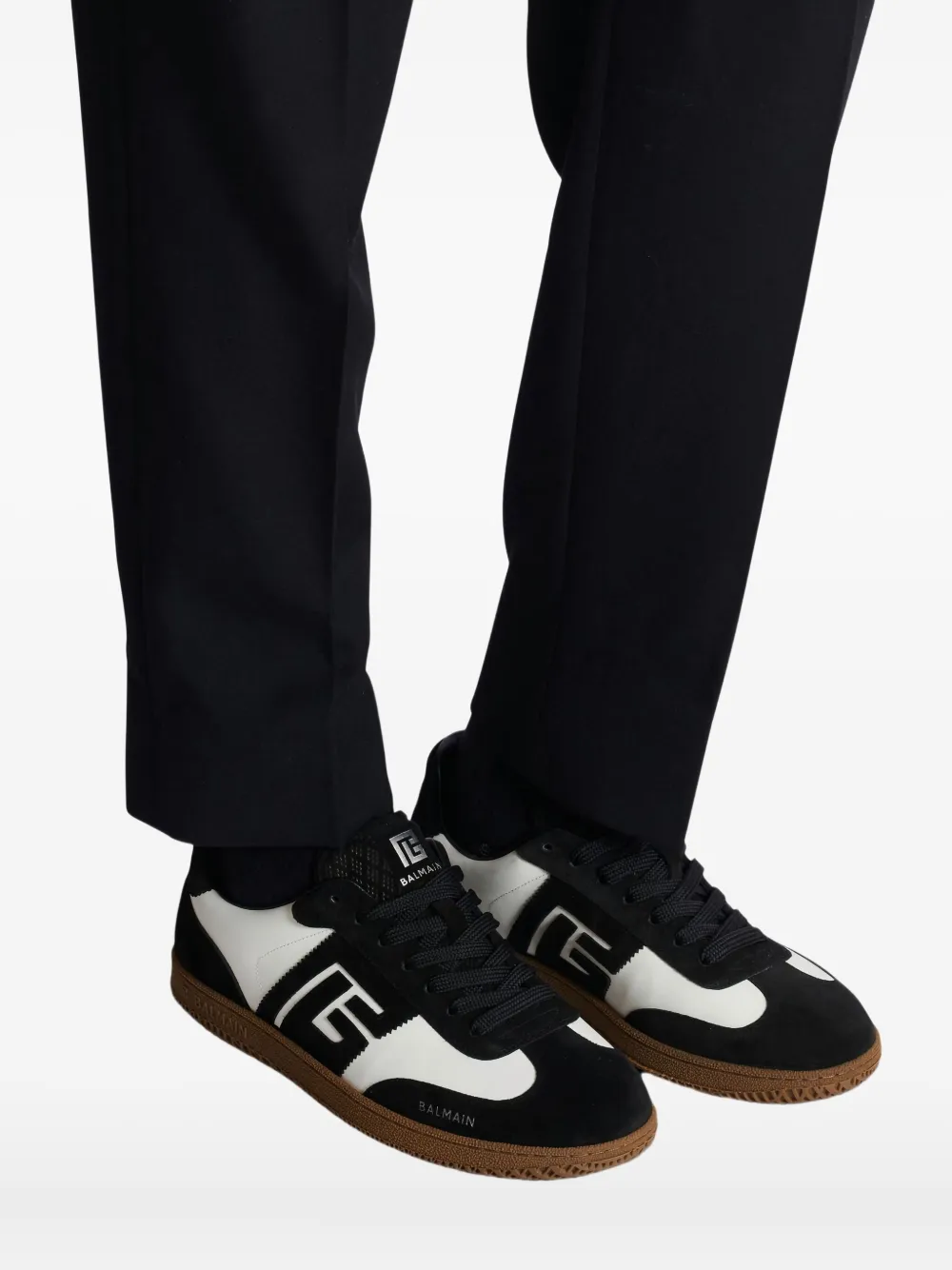 Balmain Swan sneakers van suède leer met logo Zwart