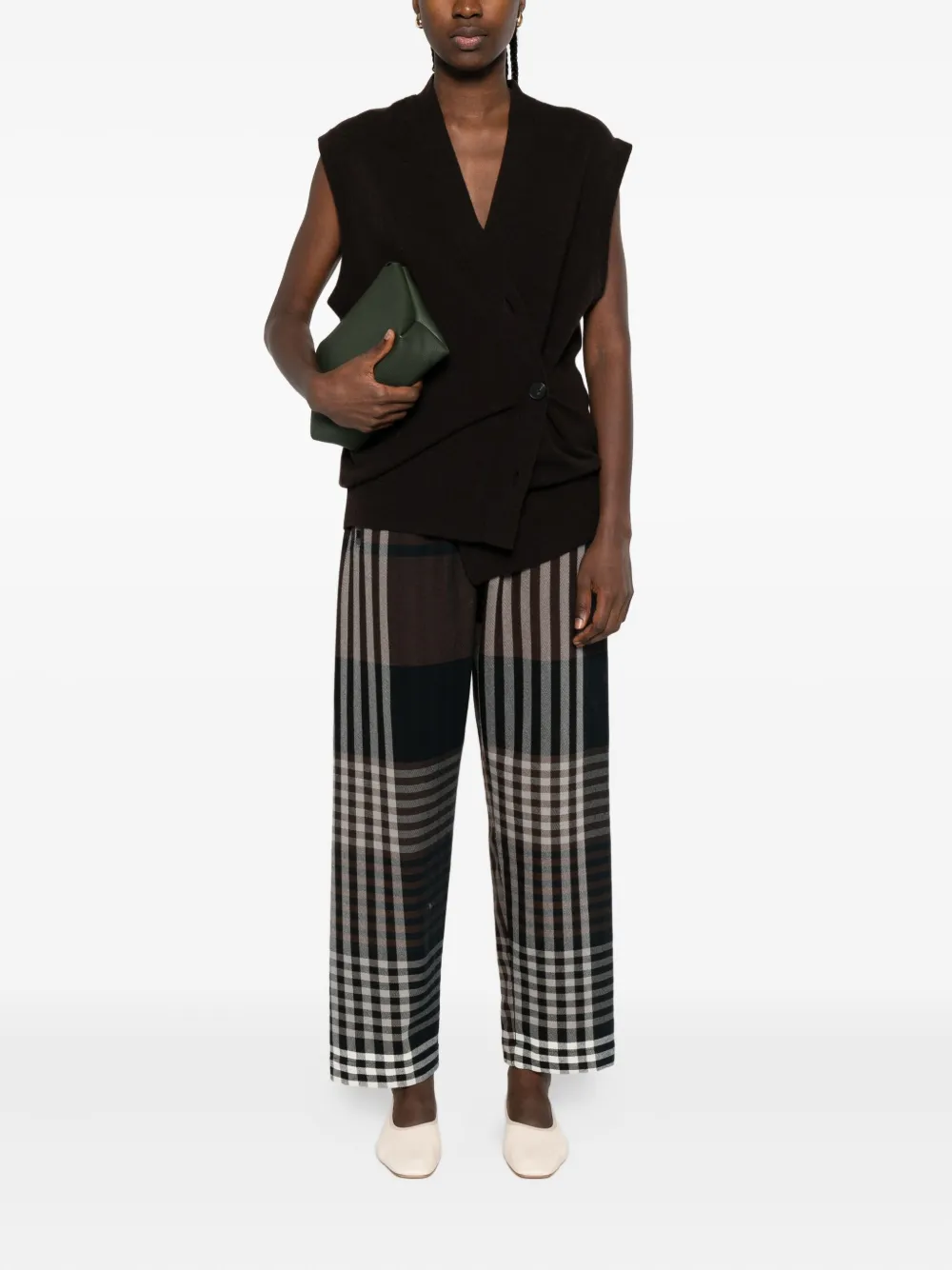 Phisique Du Role V-neck gilet | Waistcoats & Gilets | Image 2
