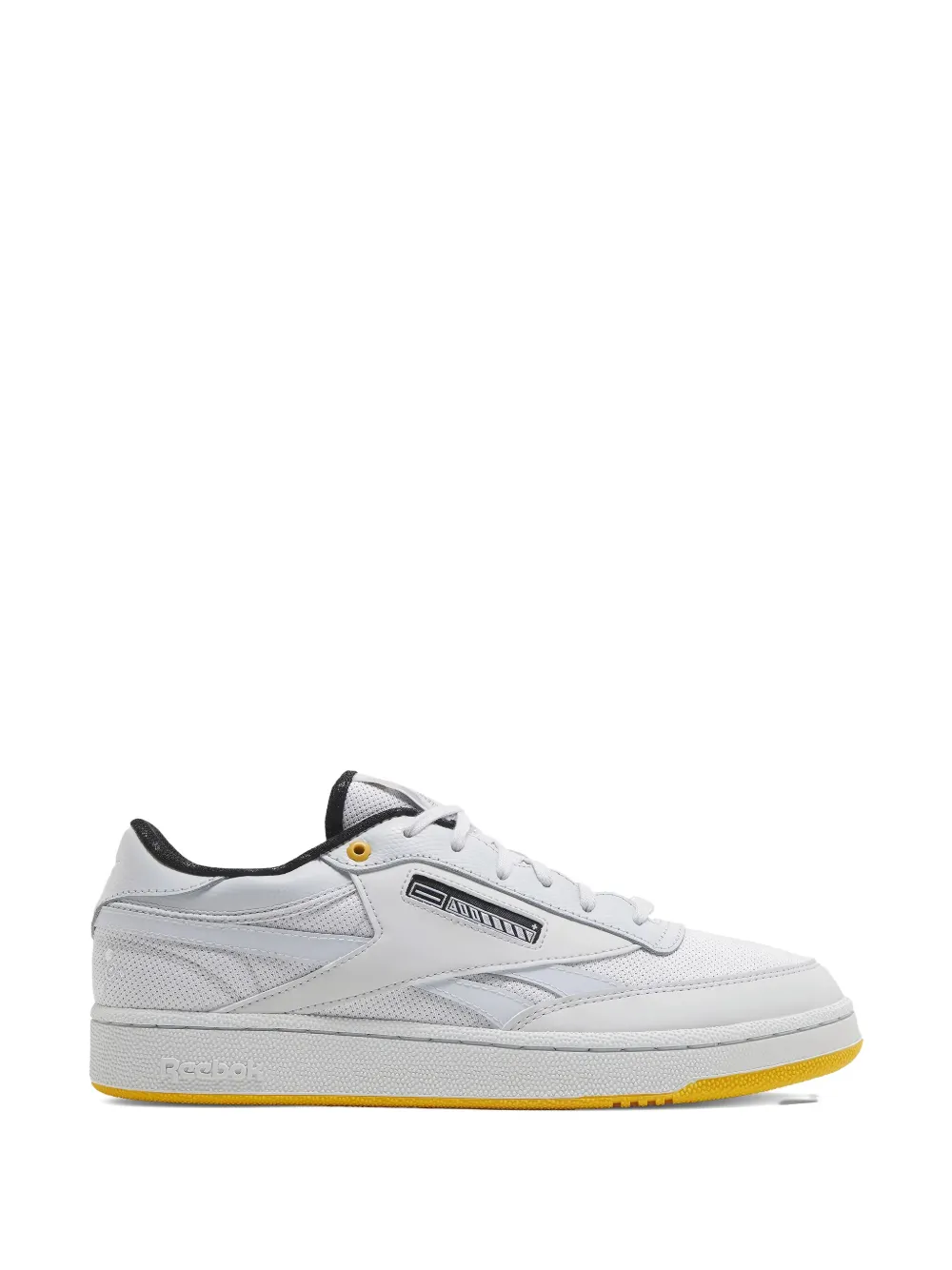 Reebok club c revenge trainers White