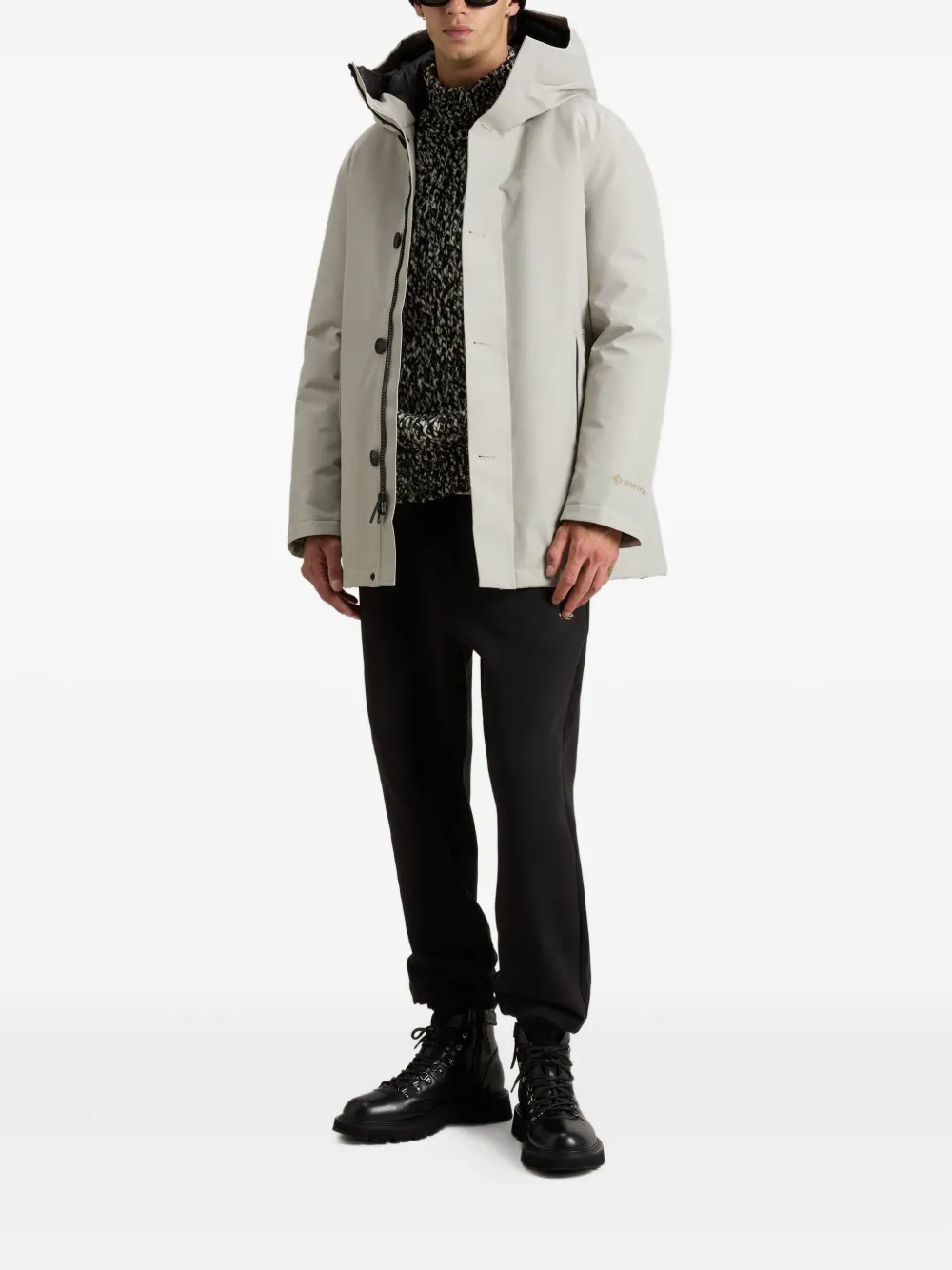 Woolrich hooded button-fastening parka | Hooded Jackets | Image 2