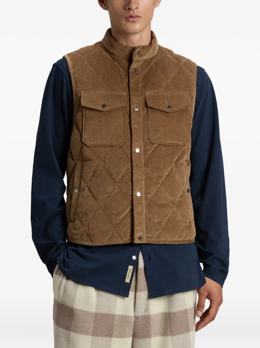 Woolrich Sleeveless Vest With Pockets In Brown