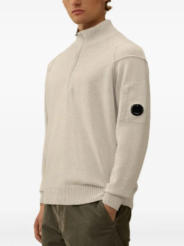 C.P. COMPANY ハーフジップ リブニット セーター イタリア製 C.P. Company ハーフジップ セーター | ニュートラル | FARFETCH JP