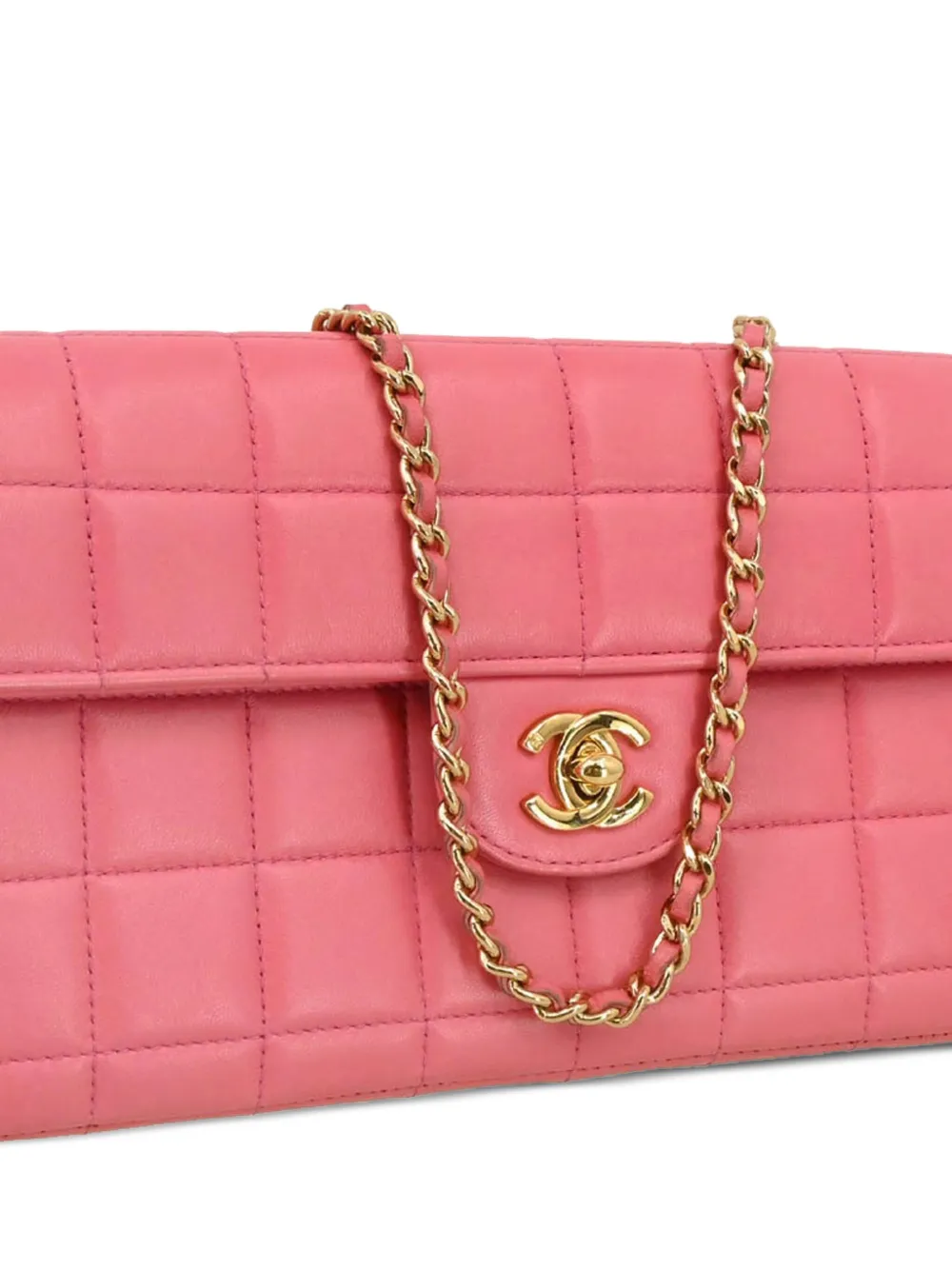 Pre-owned Chanel 2002 East West Choco Bar Shoulder Bag In Pink