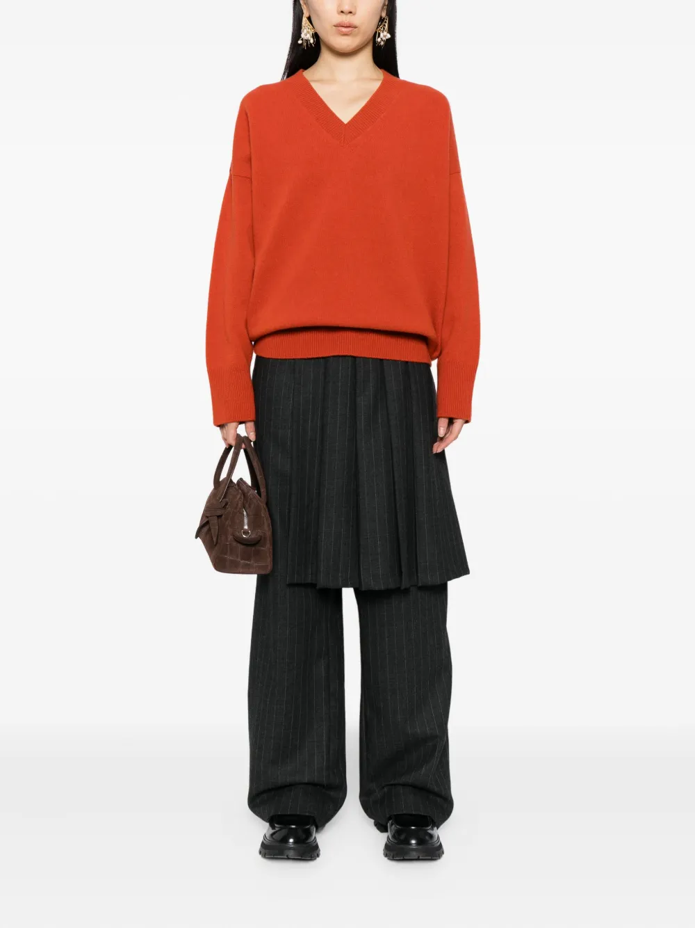 Róhe V-neck jumper | Knitted Sweaters | Image 2