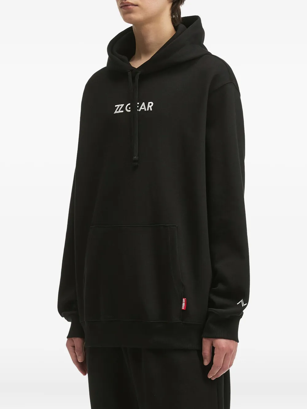 Izzue Embroidered-logo Hoodie In Black